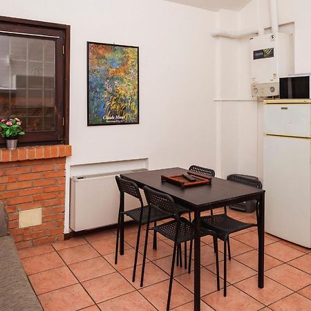 Residence San Raffaele 1 Milano Exterior foto